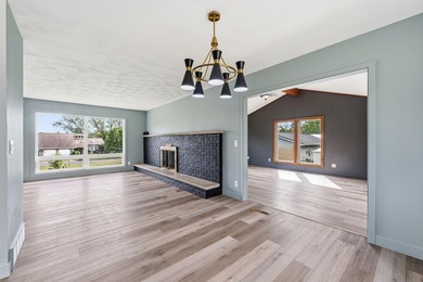Experience the perfect blend of modern luxury and coastal charm - photo 11