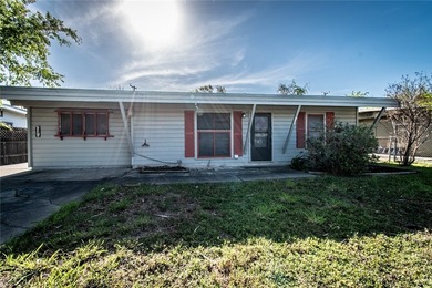 Welcome to this lovingly cared-for 3-bedroom, 1-bath home that - photo 30