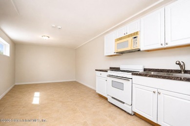 Welcome to 65A Goodall Street, a spacious and beautifully - photo 30