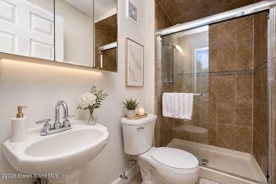 Welcome to 65A Goodall Street, a spacious and beautifully - photo 33