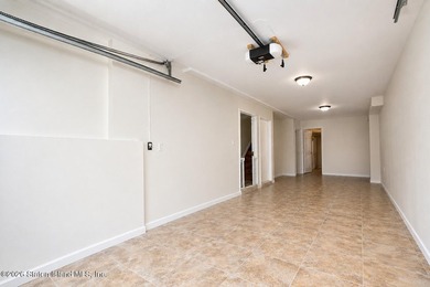 Welcome to 65A Goodall Street, a spacious and beautifully - photo 34