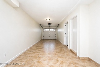 Welcome to 65A Goodall Street, a spacious and beautifully - photo 36