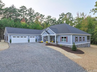 Lake Home For Sale in Clarksville, Virginia