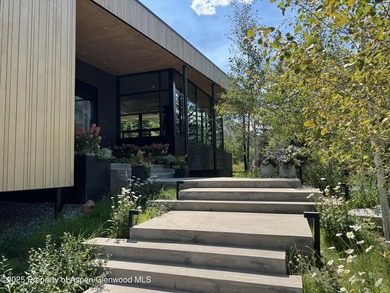 A landmark of contemporary mountain architecture, this - photo 43