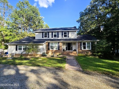 (private lake, pond, coastal) Home For Sale in Goldsboro North Carolina