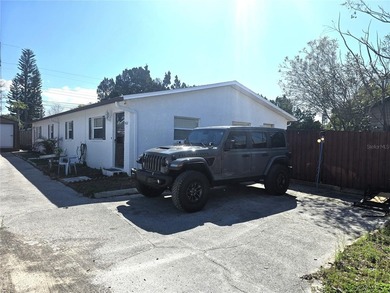 This newly renovated duplex is a fantastic investment - photo 24