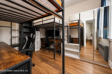 Beautifully renovated 2-bedroom condo in a phenomenal location! - photo 24