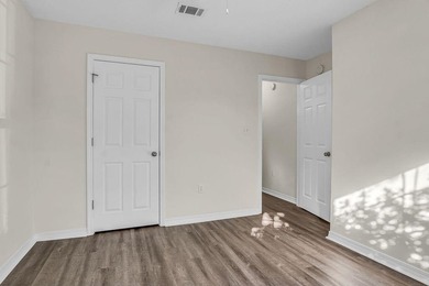 SUBDIVISION IS GREAT FOR THOSE LOOKING FOR A LOW MAINTENANCE - photo 25