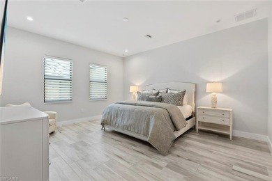 An extra ordinary opportunity to own recently built estate home - photo 32