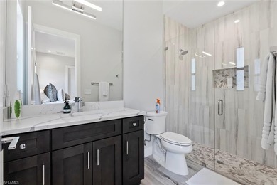 An extra ordinary opportunity to own recently built estate home - photo 33