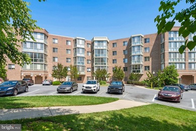 Welcome to Leisure World, a 55+ community! This Z model features - photo 50