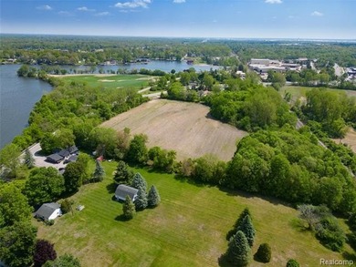RARE & PRIME OPPORTUNITY FOR BUILDER/DEVELOPER WITH THIS PRIZED - photo 8