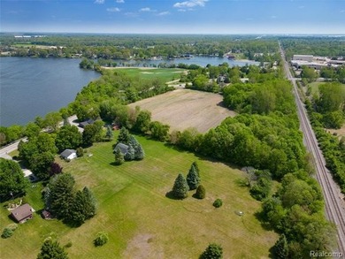 RARE & PRIME OPPORTUNITY FOR BUILDER/DEVELOPER WITH THIS PRIZED - photo 9