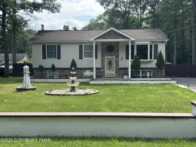 Lake Home Sale Pending in Pocono Summit, Pennsylvania