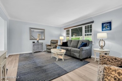 Welcome to this lovely Colonial home in desirable Herbertsville - photo 12