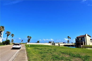Located near the iconic Harbor Bridge, 717 Imperial Harbor - photo 20