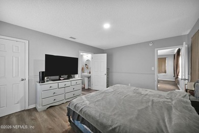 Motivated sellers and a great opportunity just minutes from - photo 8