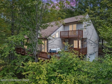 Lake Home For Sale in Bushkill, Pennsylvania