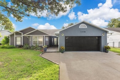 Lake Home For Sale in ST Cloud, Florida