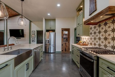 70-Acre Ozark Sanctuary - featuring Luxury Barndominium & - photo 14