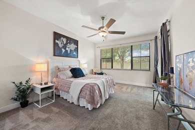 Welcome to this beautifully appointed 3-bedroom, 2.5-bath - photo 22