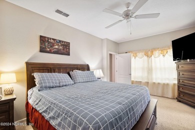 Welcome to this stunning 3-bedroom, 2-bath single-family home - photo 22