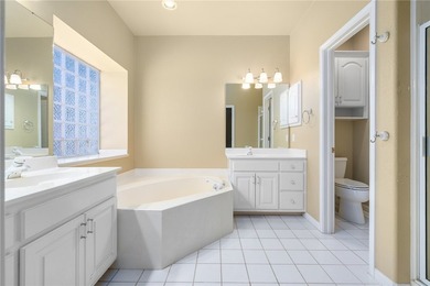 *NOW OFFERING $10K IN CLOSING COSTS! BRING THE OFFERS!!* - photo 31