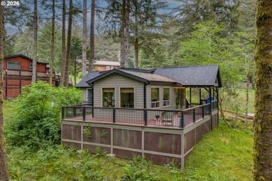 Wooded coastal retreat in the highly desirable Whaleshead Beach - photo 32