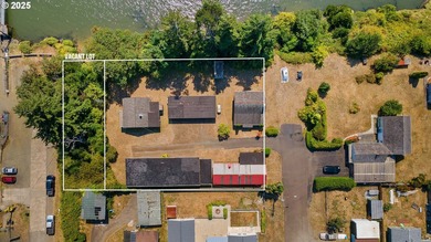 Unique time capsule income property for sale in Coos Bay - photo 4