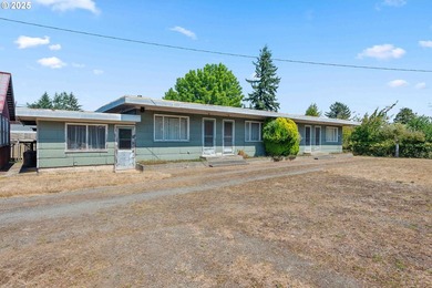 Unique time capsule income property for sale in Coos Bay - photo 5