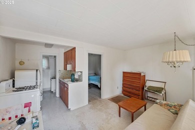 Unique time capsule income property for sale in Coos Bay - photo 8