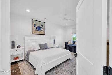 This OCEANFRONT ARCHITECTURAL MASTERPIECE in Emerald Isle, North - photo 46