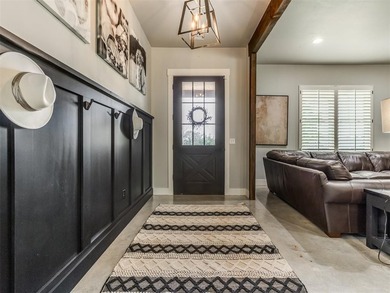 Experience the ultimate Lake Eufaula lifestyle in this fully - photo 8