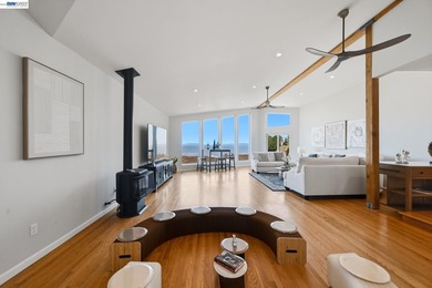Perched in the coveted Bay View Park neighborhood of San Pablo - photo 5