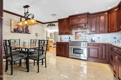 Welcome to this beautifully maintained side hall colonial on a - photo 11