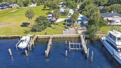 A once-in-a-generation opportunity in Palm Beach Gardens. This - photo 2
