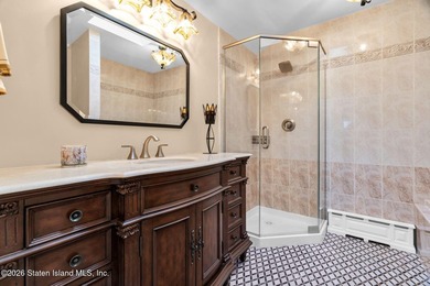 Welcome to this beautifully maintained side hall colonial on a - photo 18