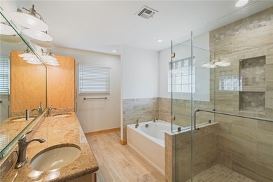 Welcome to your dream waterfront oasis! This stunning 3-bedroom - photo 20