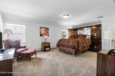 Welcome to this beautifully maintained side hall colonial on a - photo 21