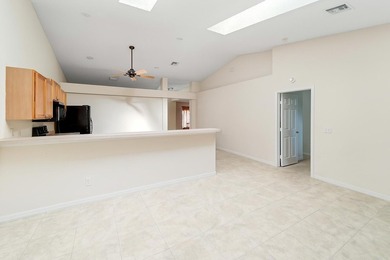 BACK ON THE MARKET DUE TO FAILED SELLER CONTINGENCY Welcome to - photo 4