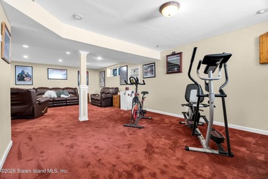 Welcome to this beautifully maintained side hall colonial on a - photo 29