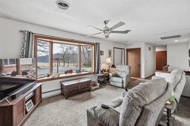 Have you been wanting for a Grinnell acreage? This one might be