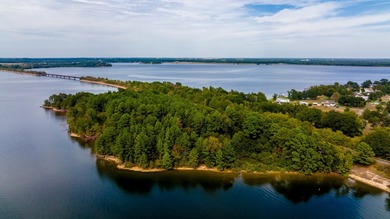Approx 150 waterfront acres that might be the last undeveloped - photo 4
