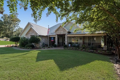 Stunning 3-bedroom, 2.5-bath custom home with a dedicated office - photo 5