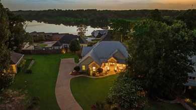 Stunning 3-bedroom, 2.5-bath custom home with a dedicated office - photo 8