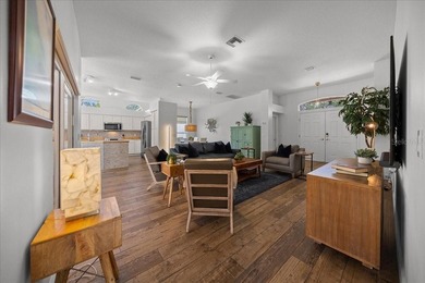 BOND PAID ~ BLOCK & STUCCO POOL & SPA HOME ~ MOSTLY FURNISHED ~ - photo 11