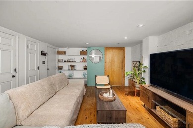 100% Free-Market Chelsea Townhouse with 5500 SF of Unused Air - photo 13