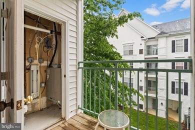 Welcome home to this well-located 2-bedroom, 2-bath condo in the - photo 14
