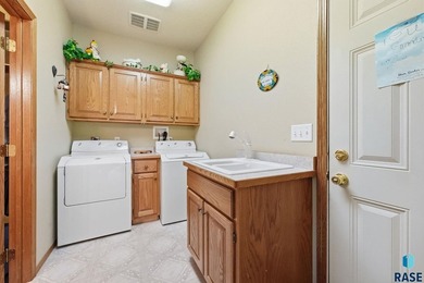 Experience luxury lakefront and golf course living in this - photo 15