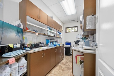 Introducing a prime medical office building in the heart of a